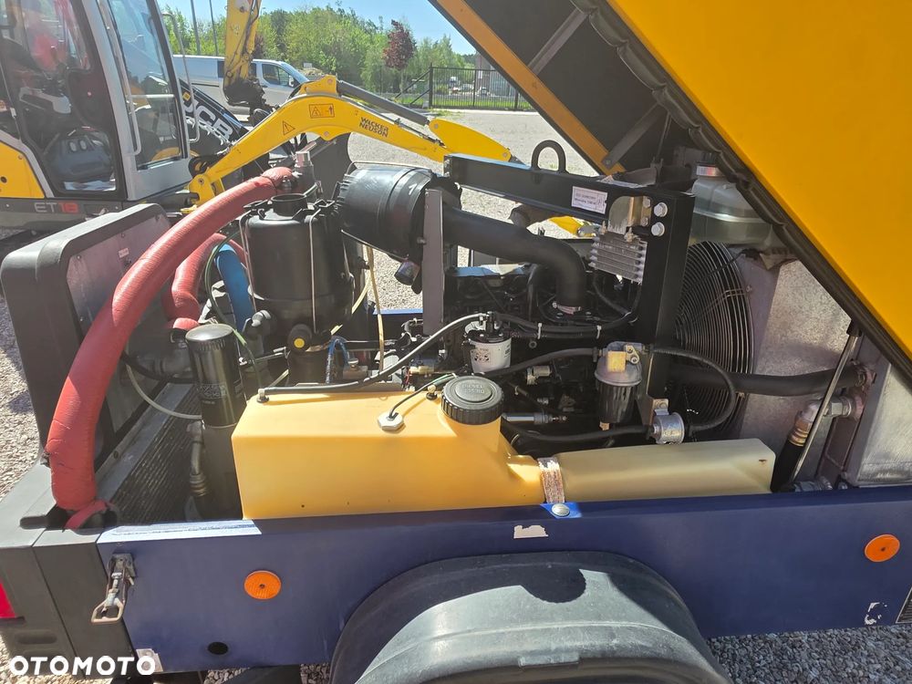 Compair C 50  5 m 3 KOMPRESOR MOBILNY KRAJOWY I WŁAŚCICIEL SERWISOWANY - 13