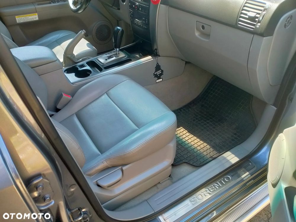 Kia Sorento 2.5 CRDi DPF EX - 7