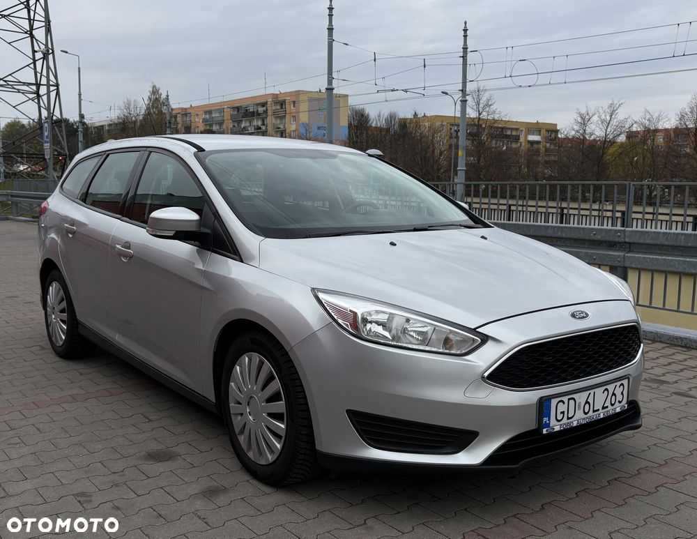 Ford Focus 1.5 TDCi Trend - 11