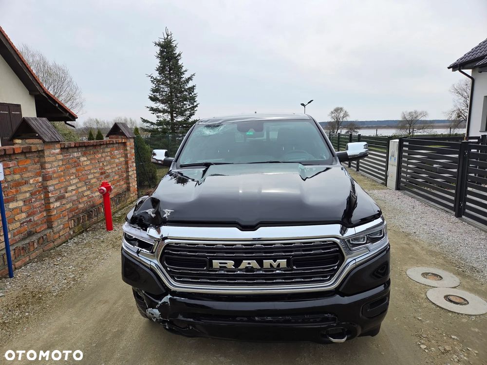 RAM 1500 Crew Cab Shortbed Limited - 4