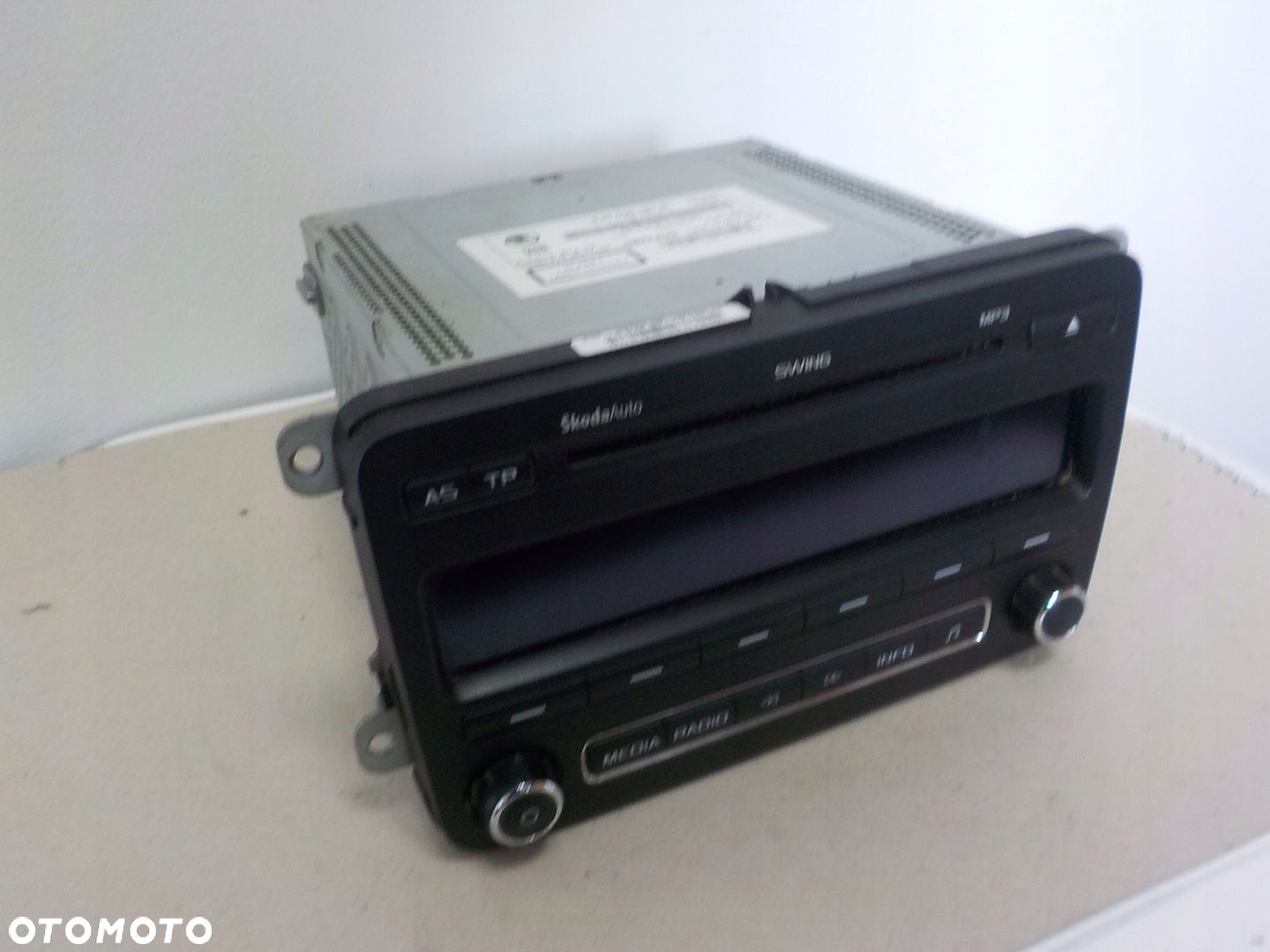 SKODA FABIA II ROOMSTER RADIO CD MP3 SWING - 4
