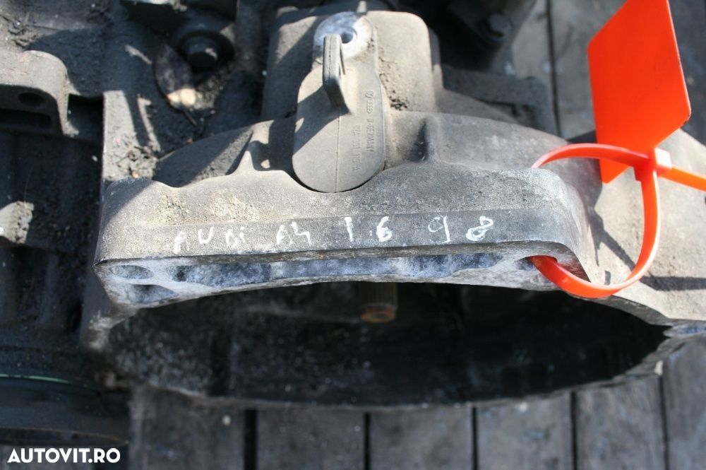 Cutie Viteze Audi A4 B5 1.6 Benzina An 1994-1999 5+1 Viteze - 3