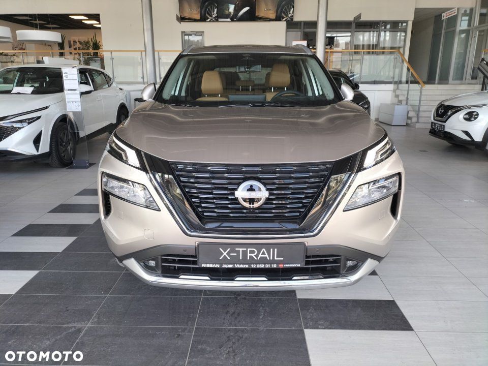 Nissan X-Trail - 8