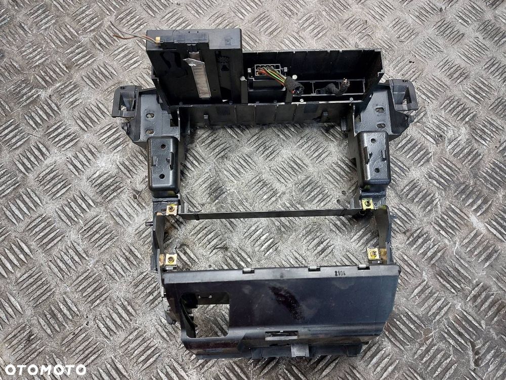 UCHWYT NA KUBEK CUPHOLDER + PRZEŁĄCZNIK AWARYJNYCH AUDI A6 C5 4B0941509D - 6