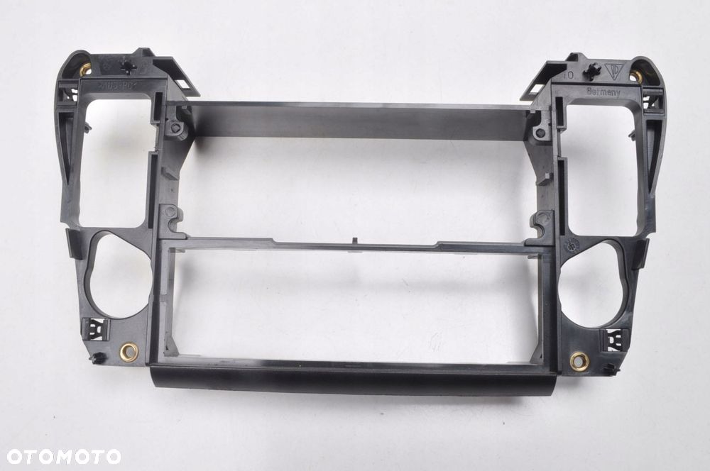 PORSCHE BOXSTER 986 RAMKA PANELU NAWIEWU RADIA 99655223111 - 2