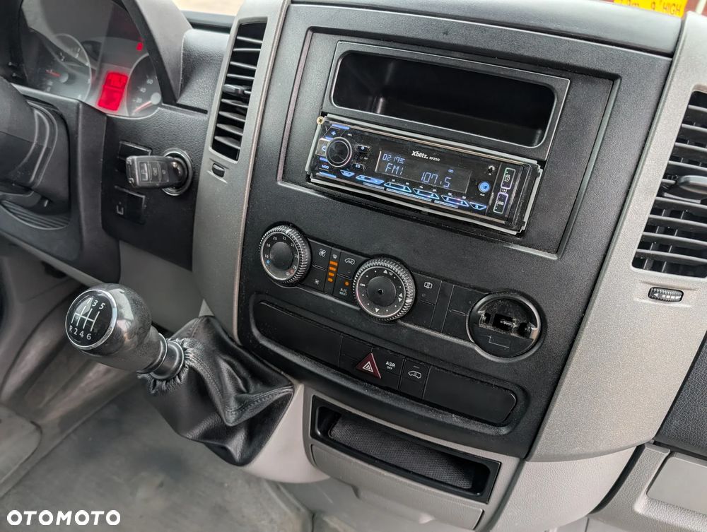 Volkswagen Crafter - 18