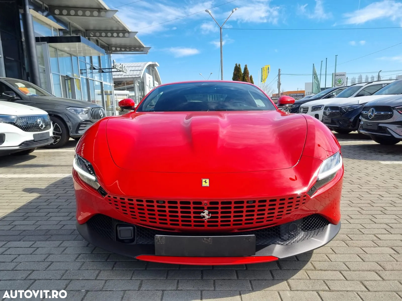 Ferrari Roma - 10