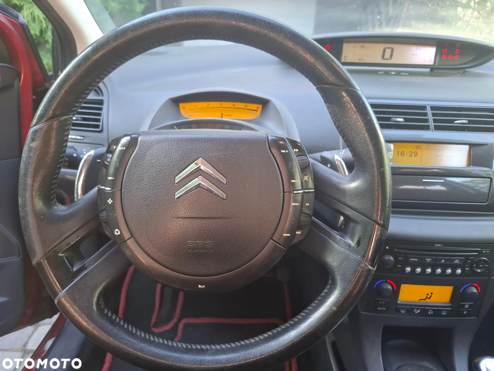 Citroën C4 Coupe 1.6 HDi FAP EGS6 VTR Plus - 16
