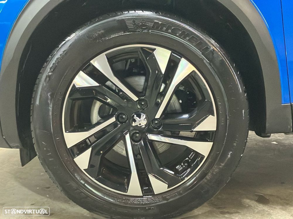 Peugeot 2008 1.2 PureTech GT - 10