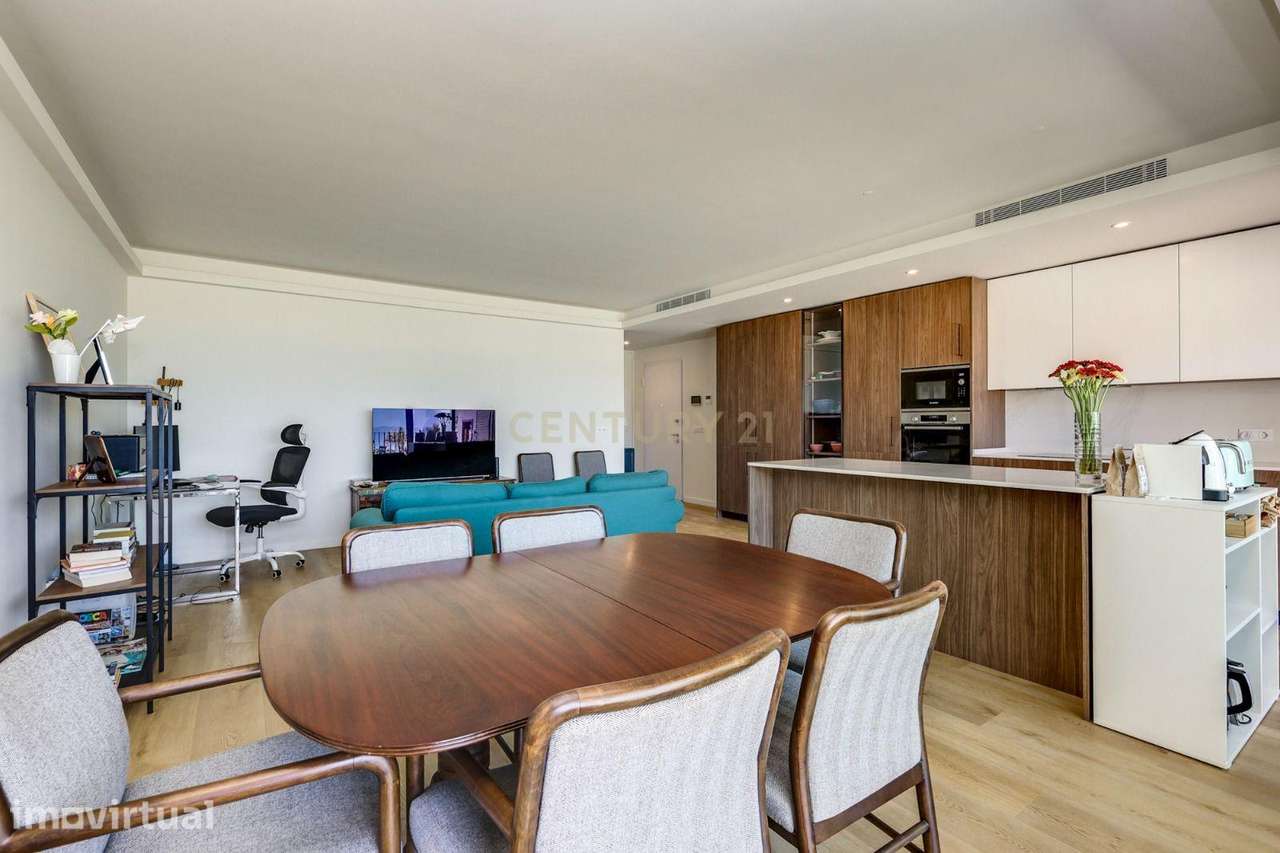 Apartamento T2 em Alcochete | Vista Tejo e Conforto de Condomínio Priv - Grande imagem: 5/29