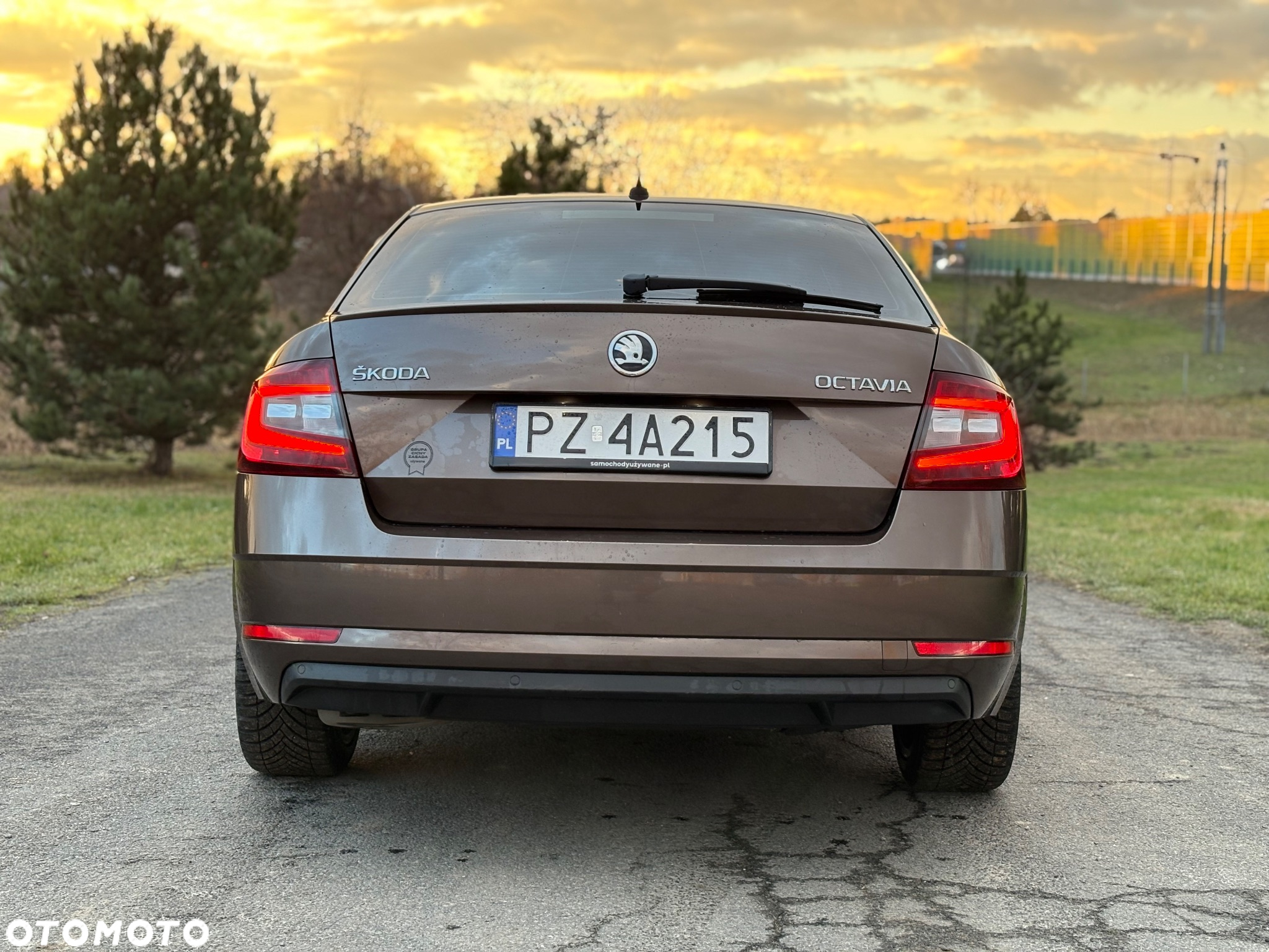 Skoda Octavia 2.0 TSI L&K DSG - 4