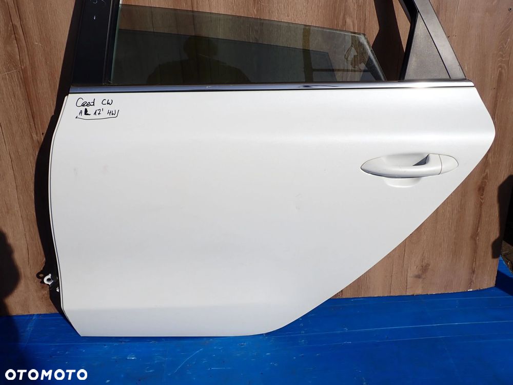 KIA CEED II KOMBI CW 12-17 DRZWI TYLNE LEWE HW - 3