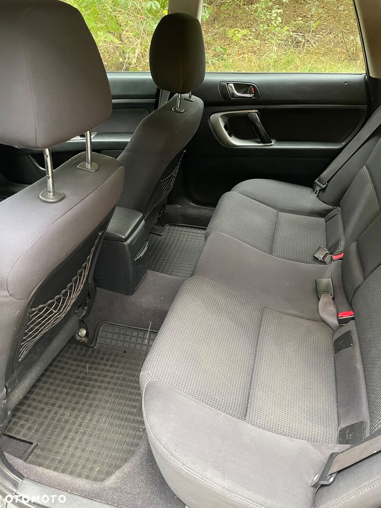 Subaru Outback - 9