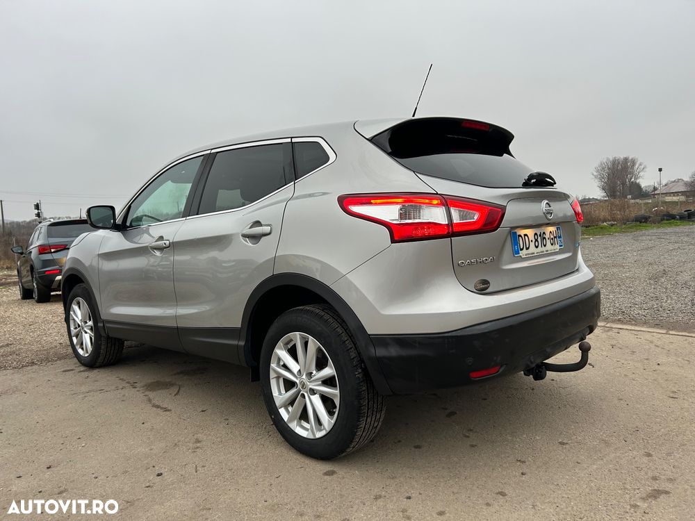 Nissan Qashqai 1.5 DCI N-Connecta - 28