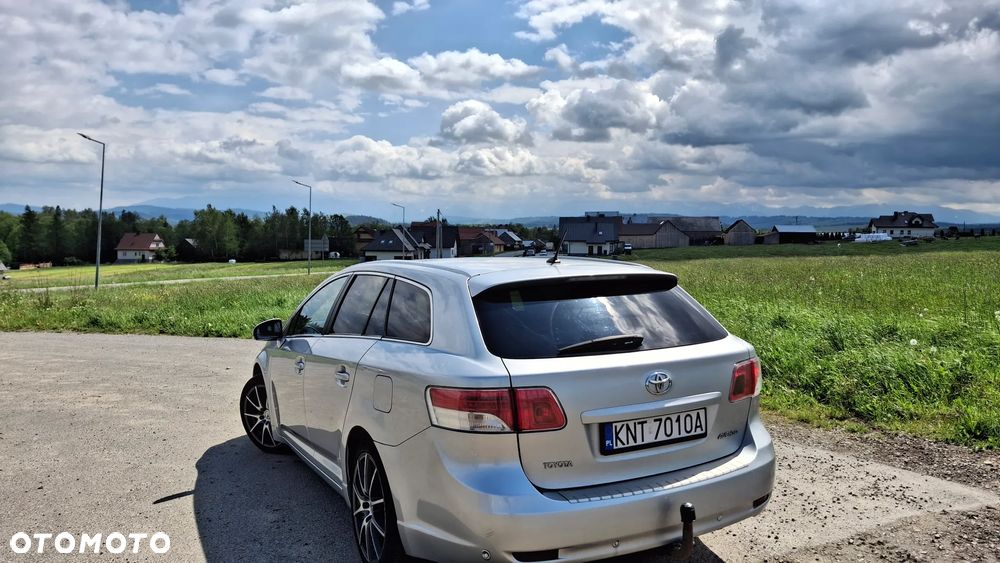 Toyota Avensis 2.2 D-4D Business Edition - 4