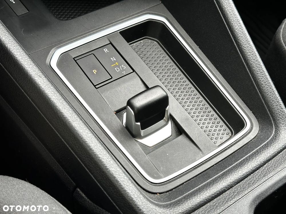 Ford Transit Connect - 22