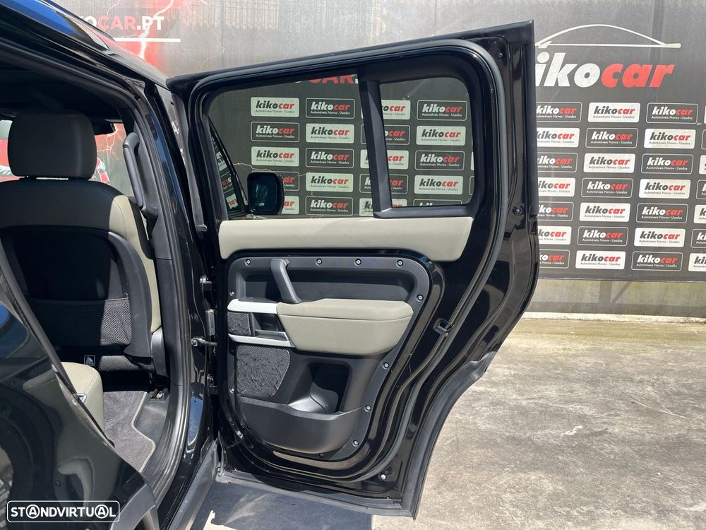 Land Rover Defender 2.0 P400e 110 AWD SE - 43