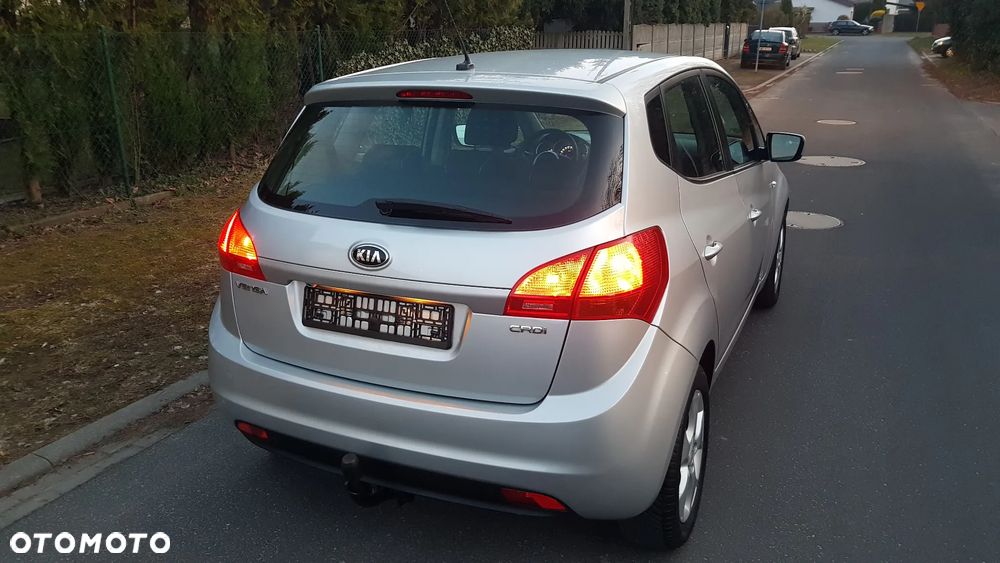Kia Venga 1.6 CRDi 128 Platinum Edition - 10