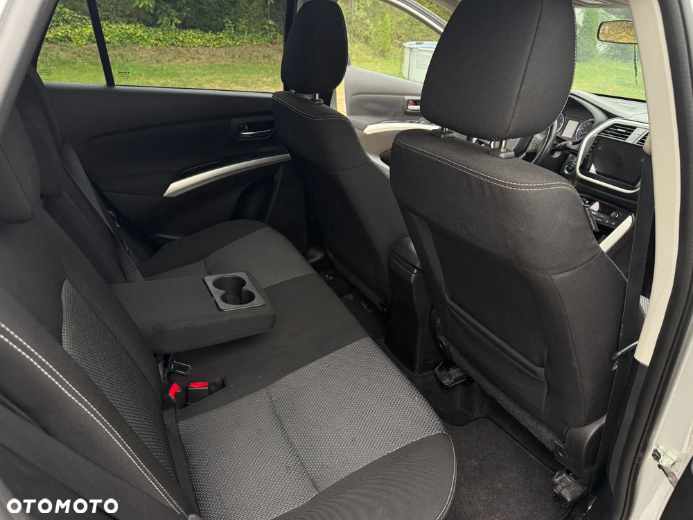 Suzuki SX4 S-Cross 1.6 DDiS Comfort - 21