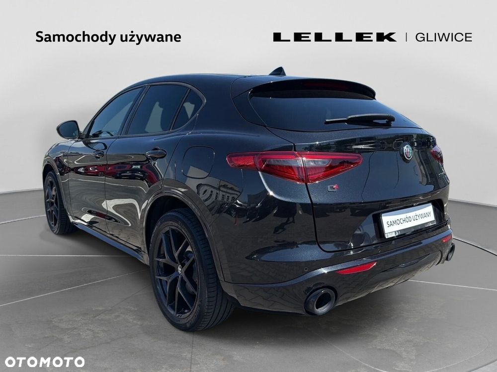 Alfa Romeo Stelvio 2.0 Turbo Veloce Q4 - 5