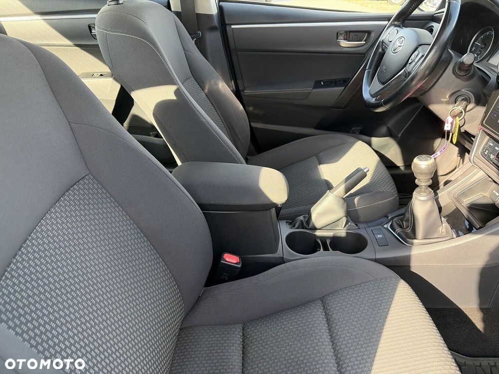 Toyota Corolla 1.6 Premium EU6 - 10