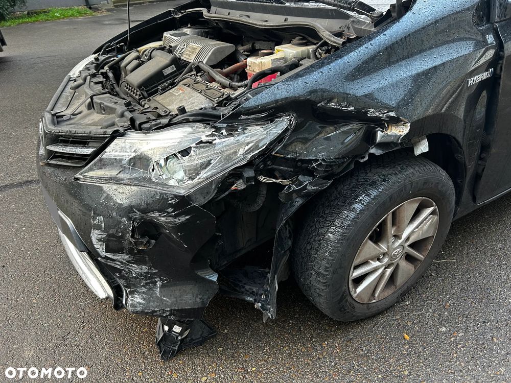 Toyota Auris - 13