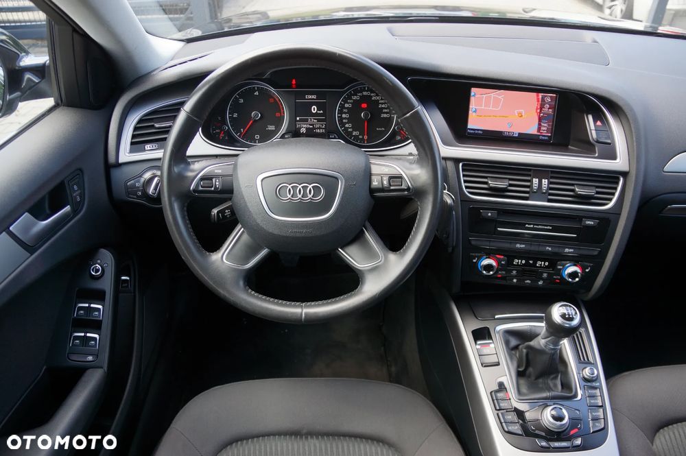 Audi A4 Limousine 2.0 TDI DPF quattro Attraction - 11