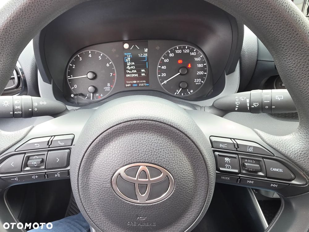 Toyota Yaris 2024