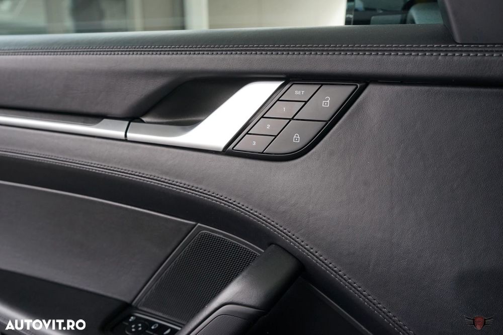 Porsche 911 Carrera 4S PDK - 27