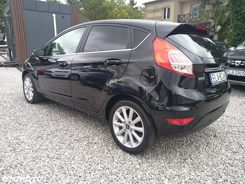 Ford Fiesta 1.0 EcoBoost Titanium - 5