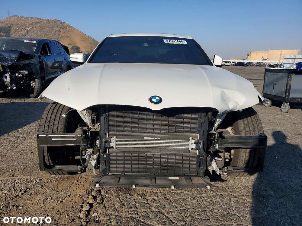 BMW Seria 3 330i Luxury Line - 3
