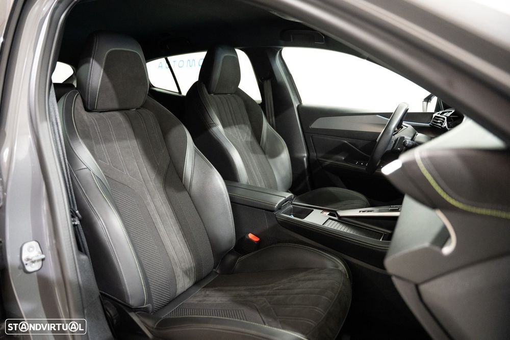 Peugeot 408 1.2 PureTech GT EAT8 - 24