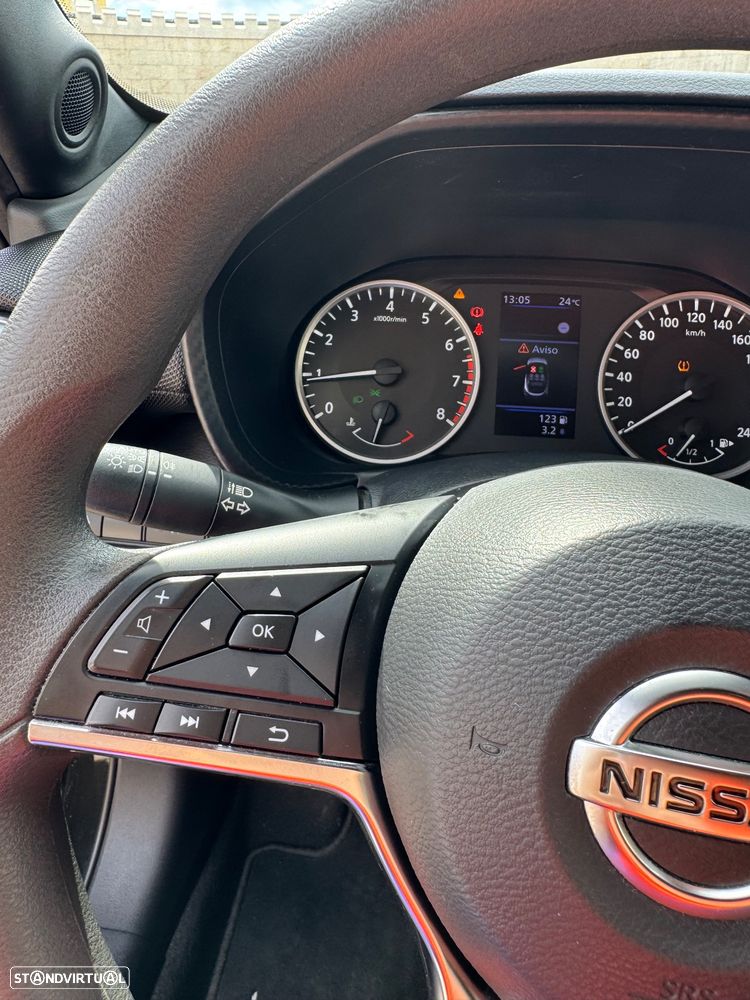 Nissan Juke 1.0 DIG-T Acenta - 26