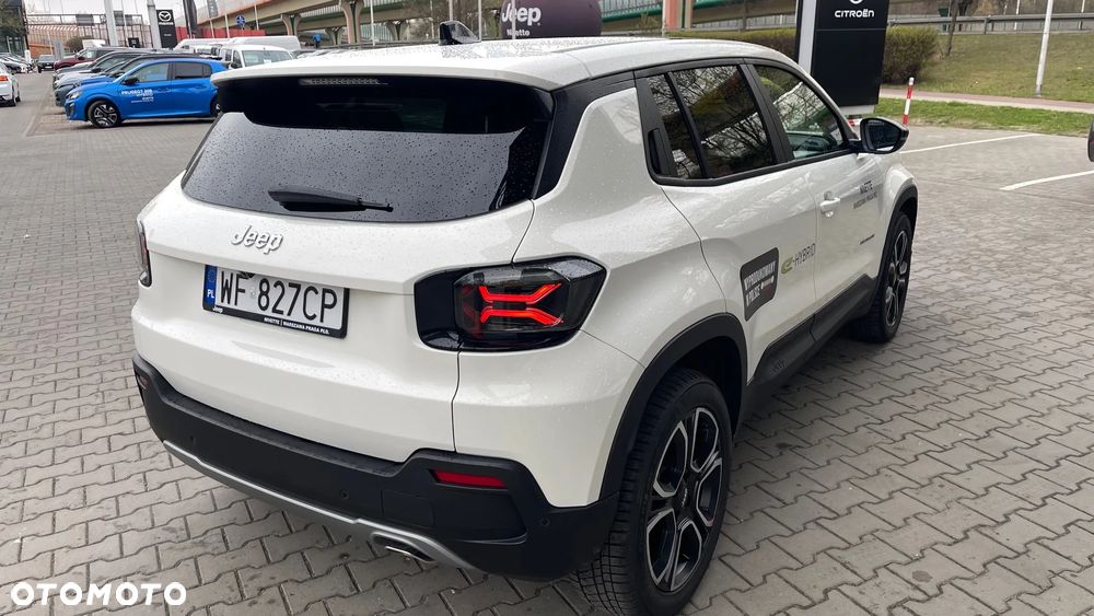 Jeep Avenger ver-1-2-t3-mhev-summit-fwd-edct6 - 15