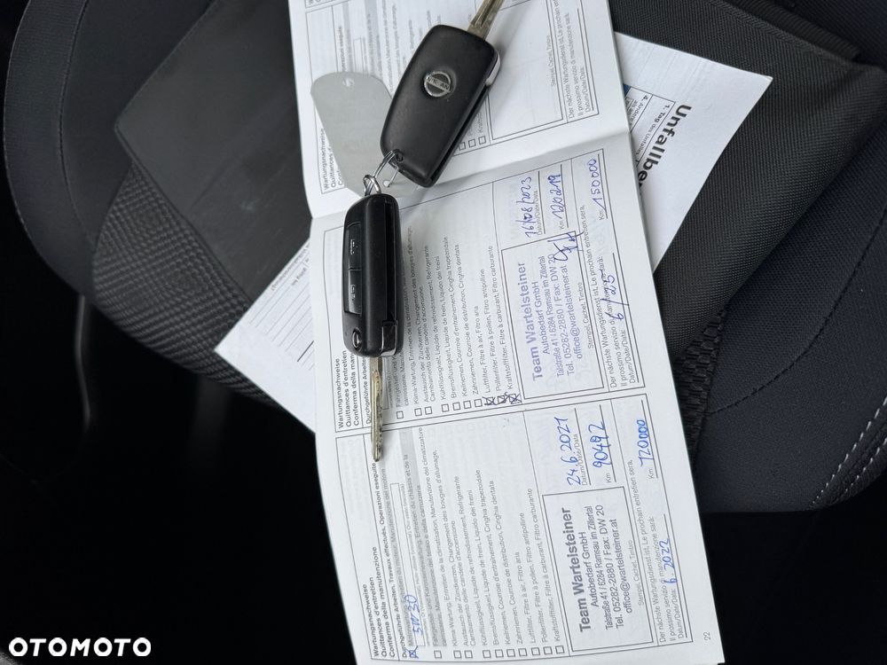 Nissan Qashqai 1.6 DCi TEKNA+ - 26