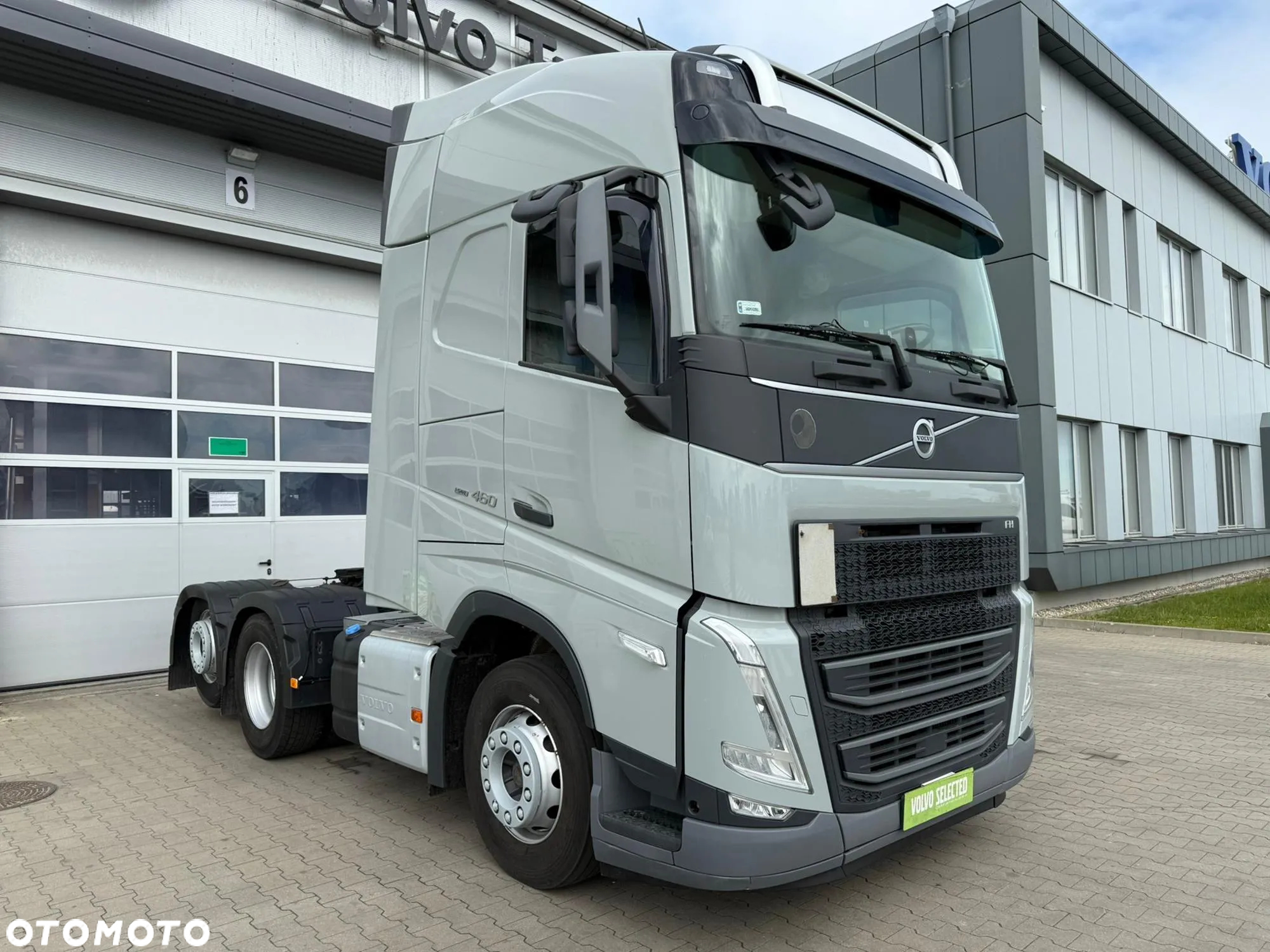 Volvo FH 460 6X2T - 2