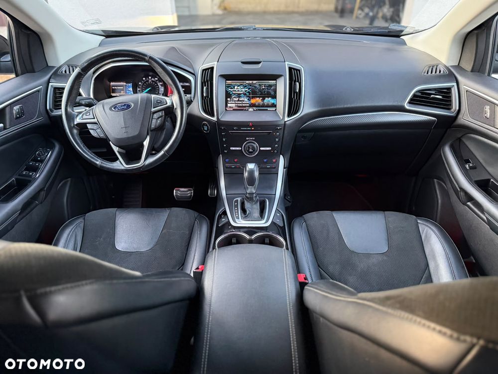 Ford Inny - 10