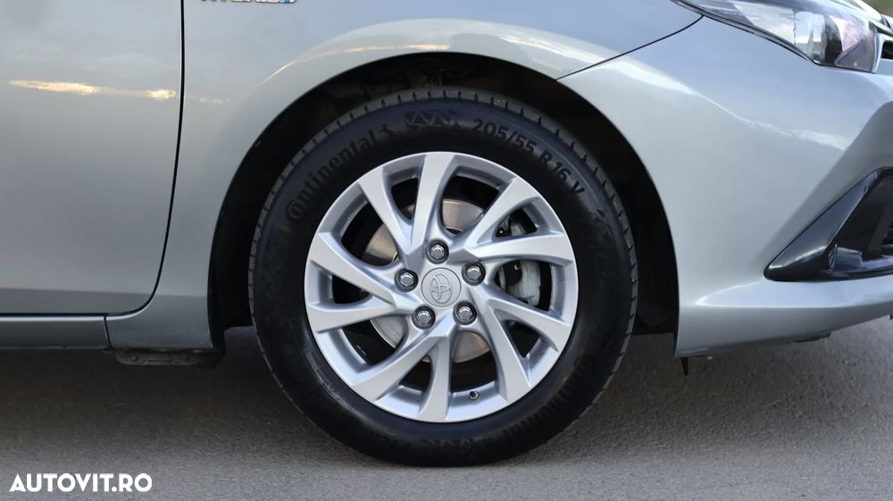 Toyota Auris - 35
