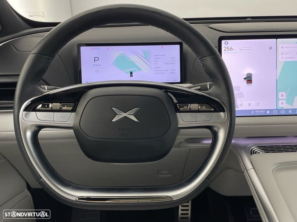 Xpeng G9 98 kWh AWD Performance + Gancho de Reboque - 14