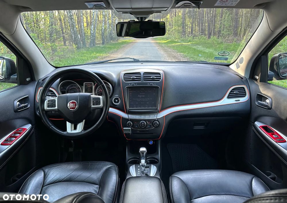 Fiat Freemont 2.0 Multijet Black Code AWD - 9