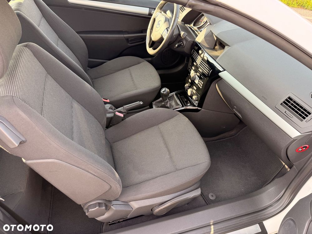 Opel Astra - 13