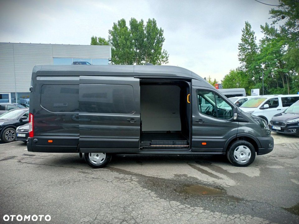 Ford Transit - 11
