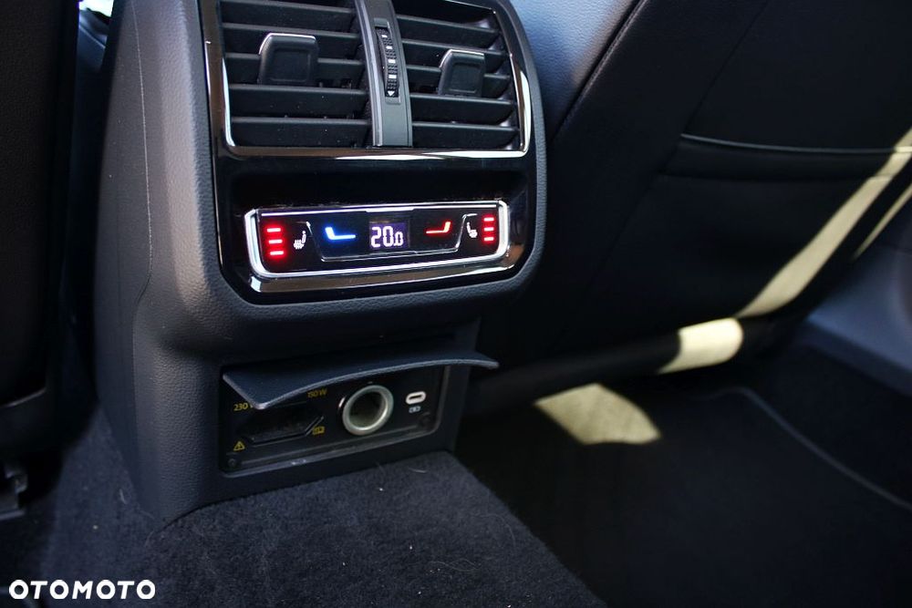 Volkswagen Arteon 2.0 TSI Elegance DSG - 33