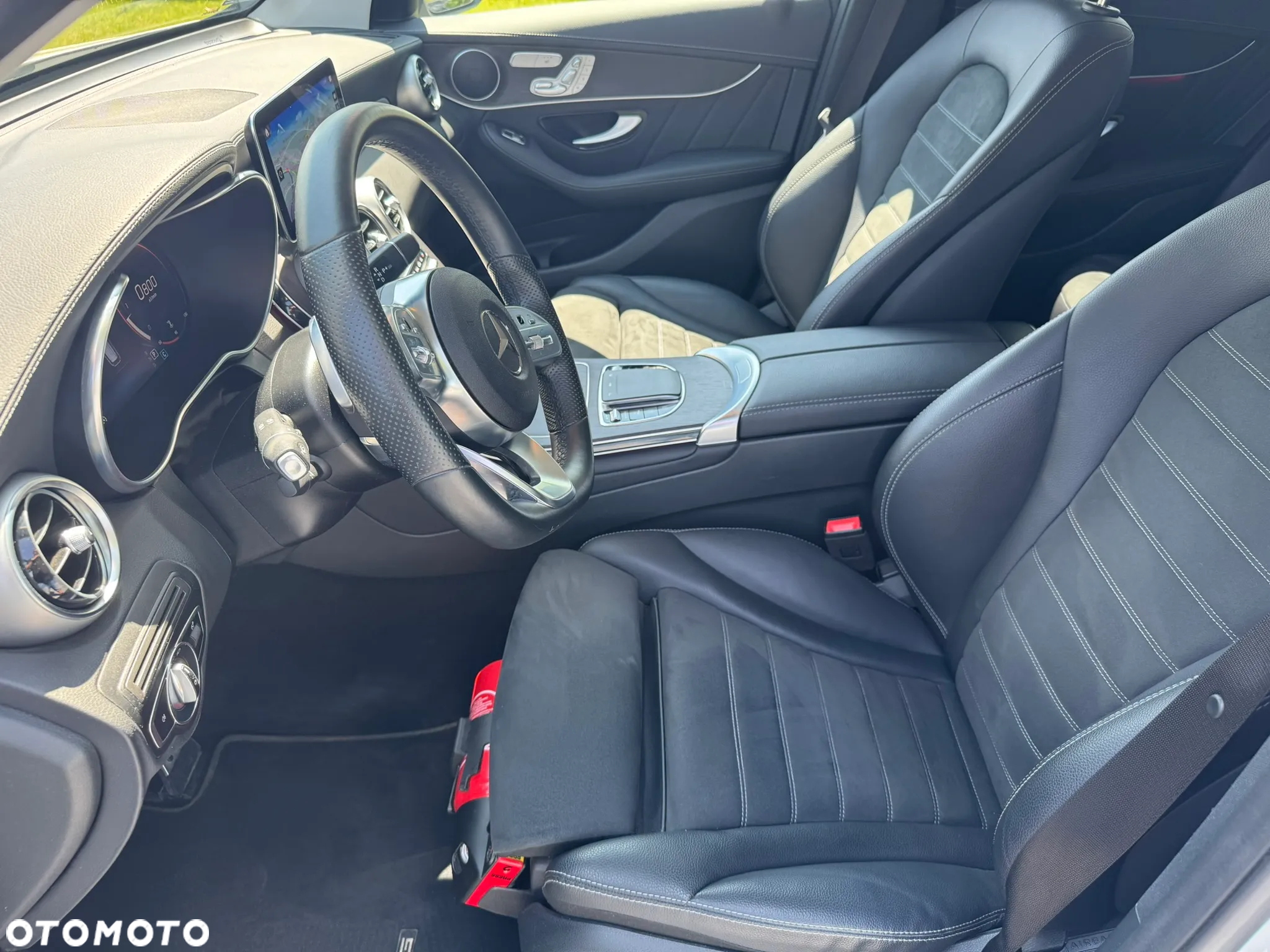 Mercedes-Benz GLC 200 d 4-Matic Business Edition - 11