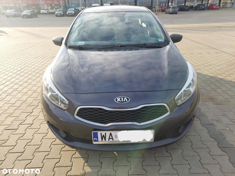 Kia Ceed 1.6 CRDi 128 Vision - 8