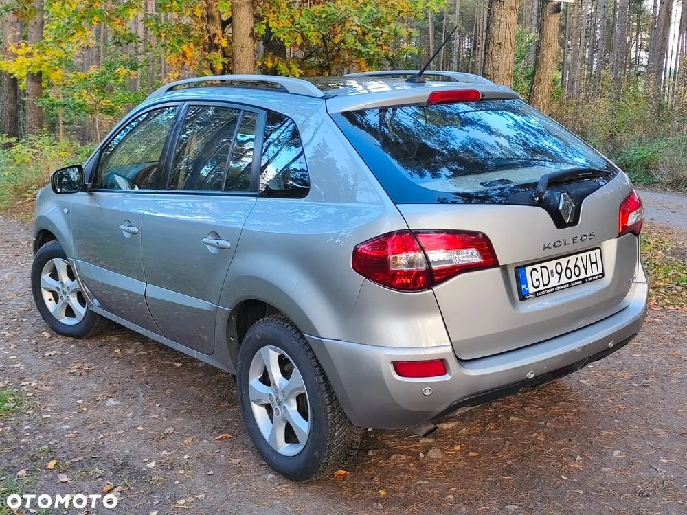 Renault Koleos 2.0 dCi FAP 4x4 Luxe - 6