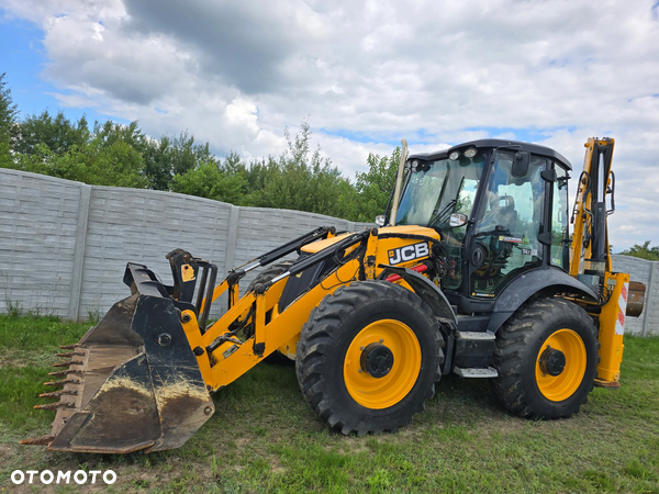 JCB