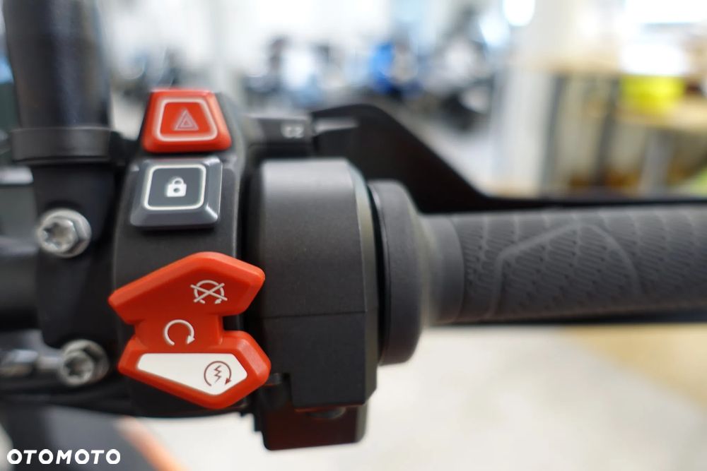 KTM Super Adventure - 17