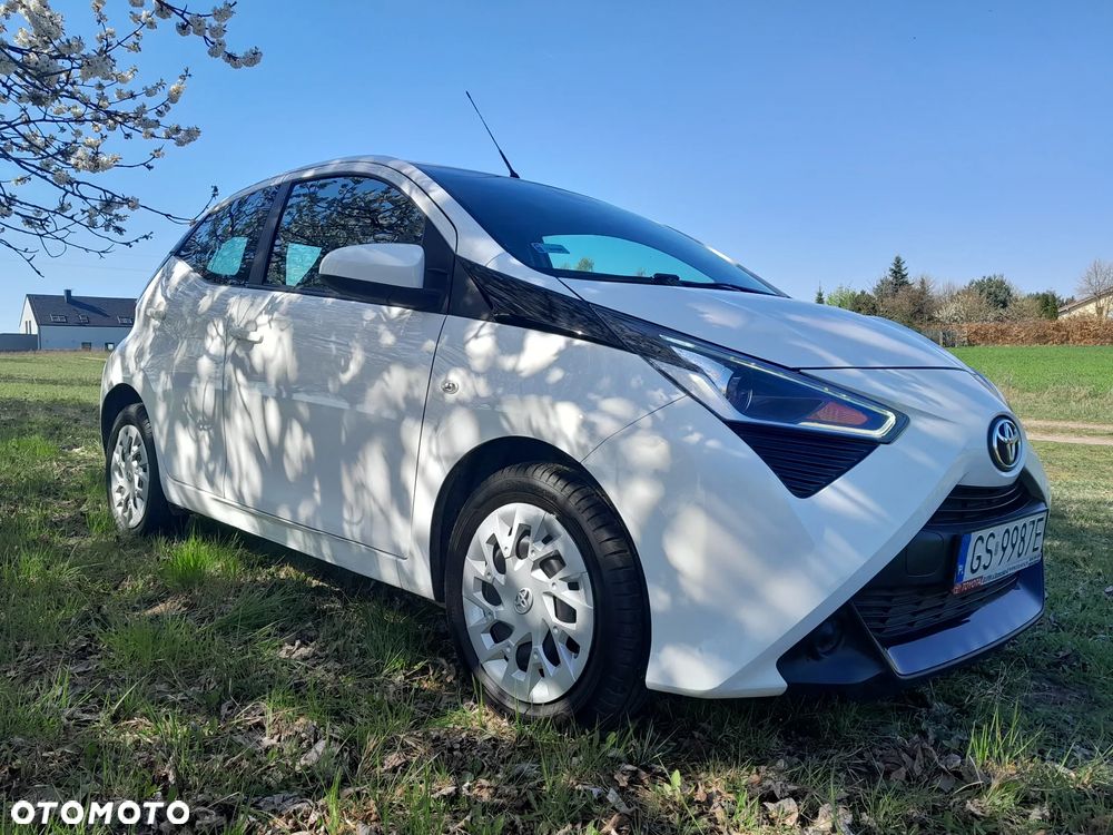 Toyota Aygo x-play - 7