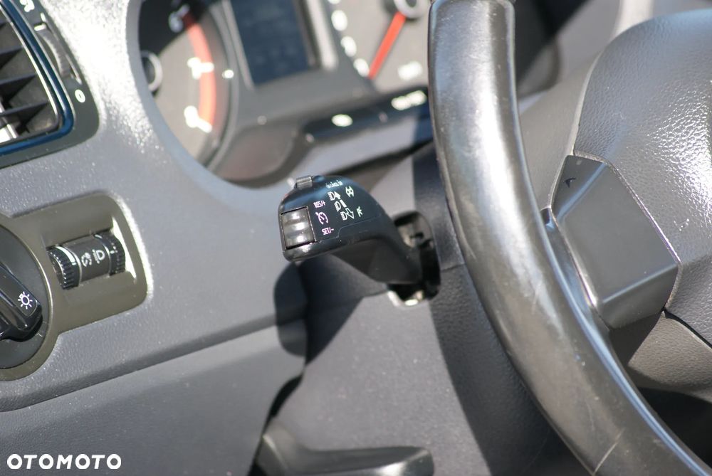 Volkswagen Polo - 11